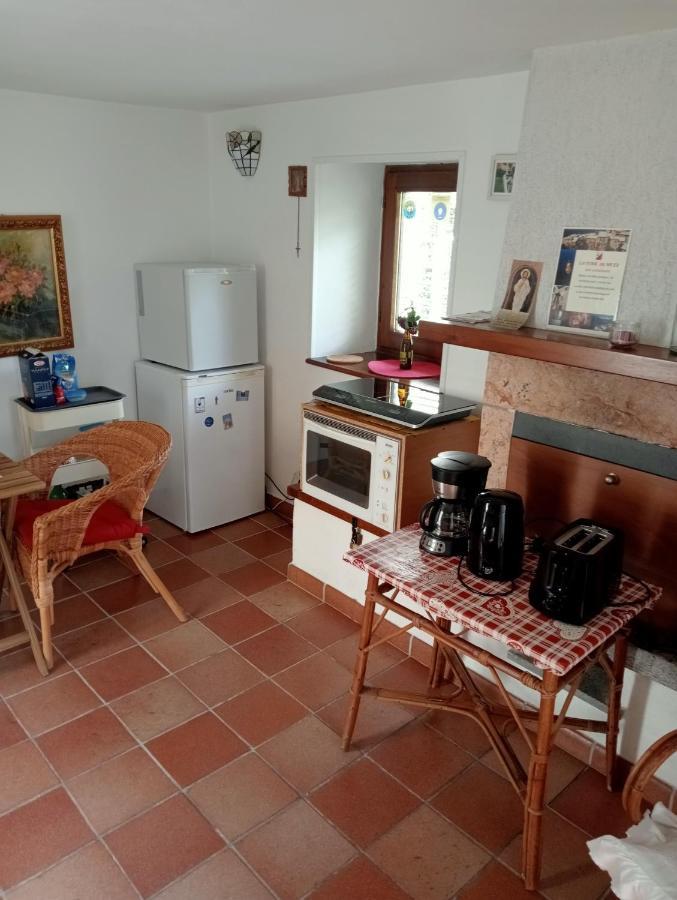 Hotel La Turr De Mezz Nesso Zimmer foto