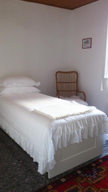 Hotel La Turr De Mezz Nesso Zimmer foto